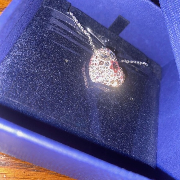 Swarovski Heart Necklace - Picture 6 of 12